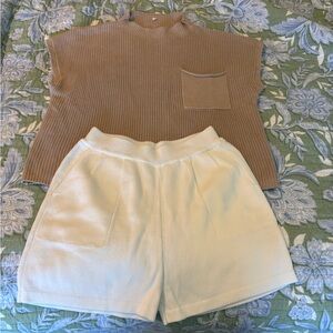 Boutique Women’s Lounge Sweat Shorts and Sweater Size Small